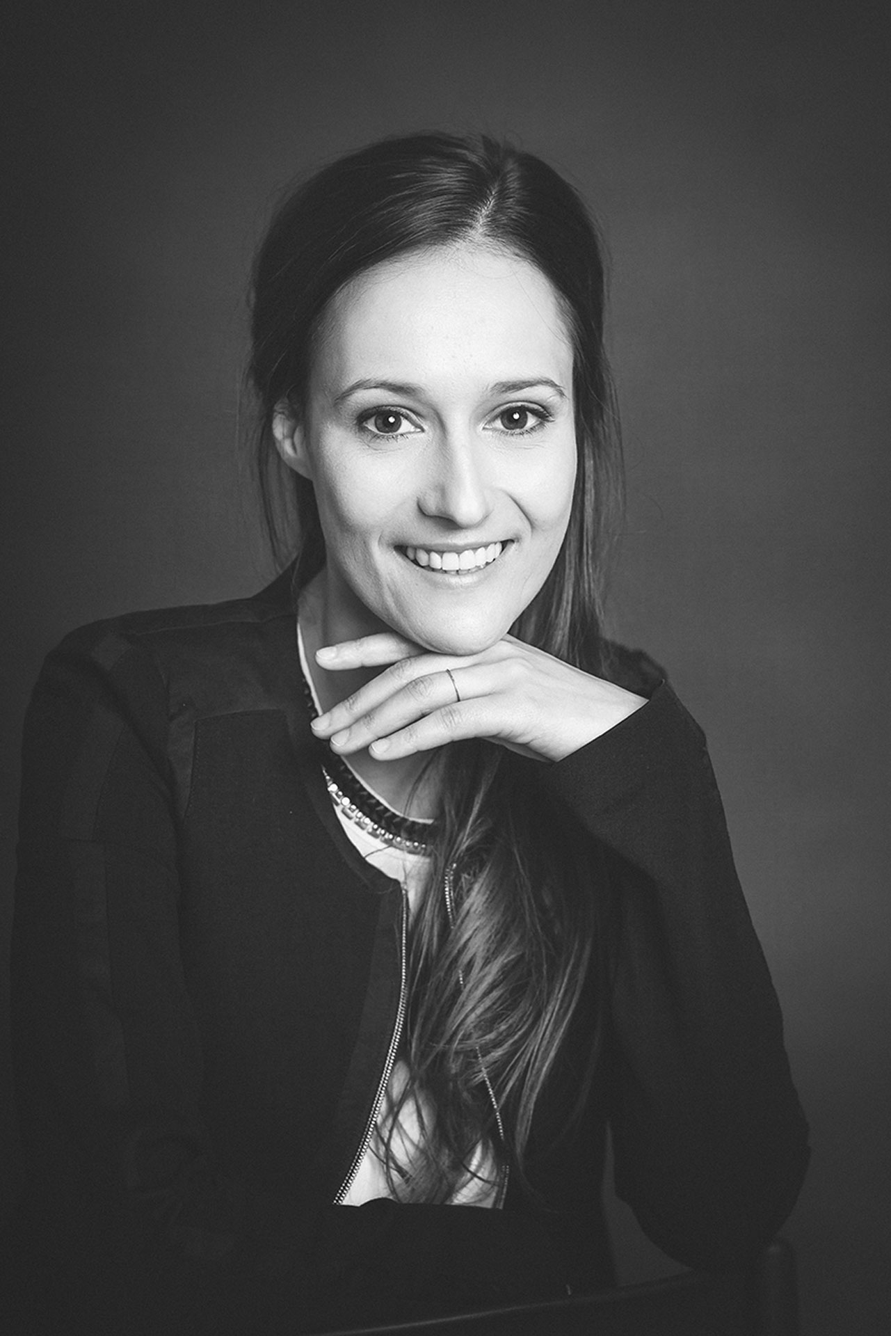 bewerbungsfoto-studio-frau-wien8